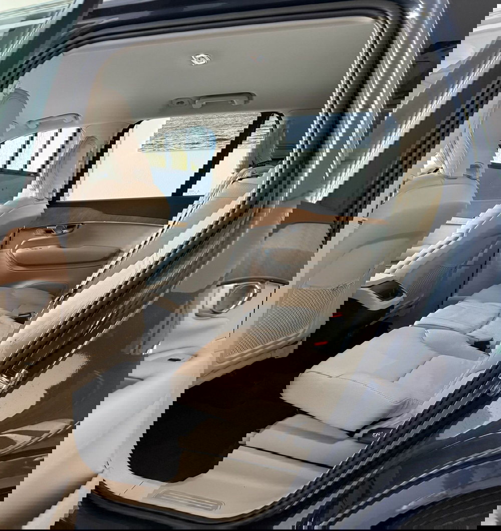 Volvo XC90 usata a Parma (6)