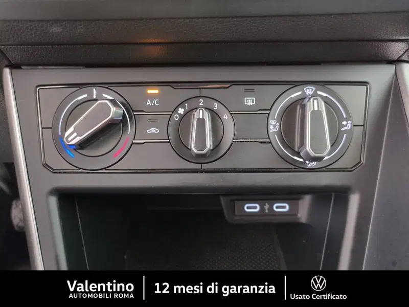 Volkswagen Taigo usata a Roma (17)