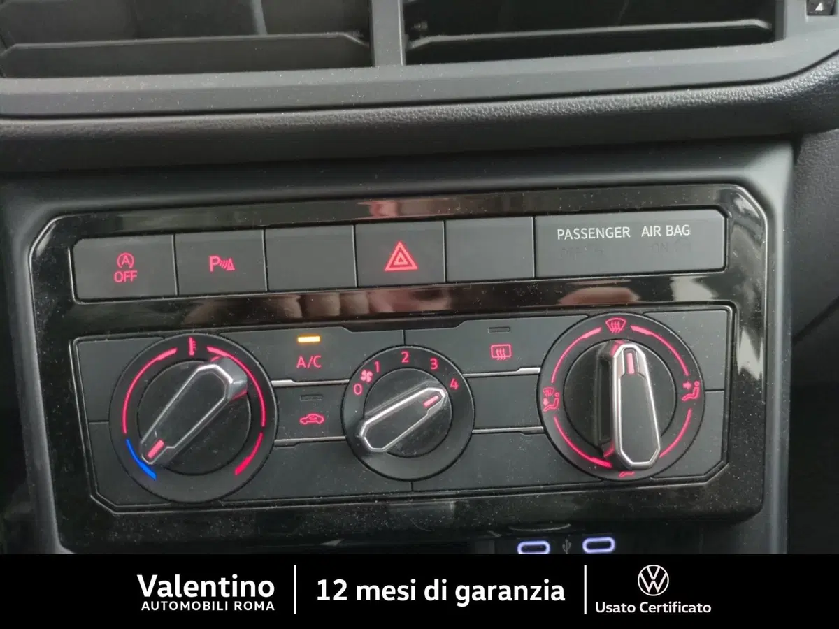 Volkswagen T-Cross usata a Roma (20)