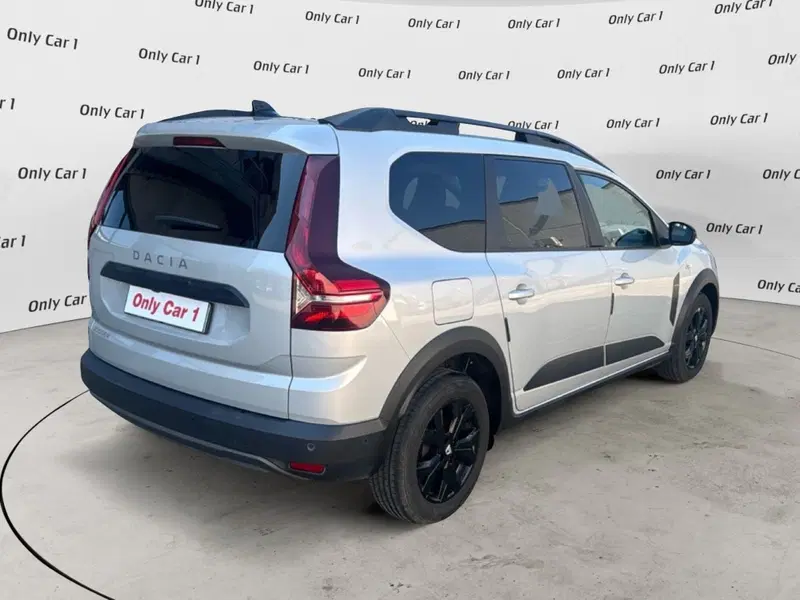 Dacia Jogger usata a Ferrara (6)