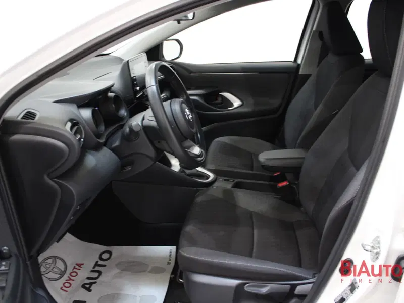 Toyota Yaris usata a Firenze (6)