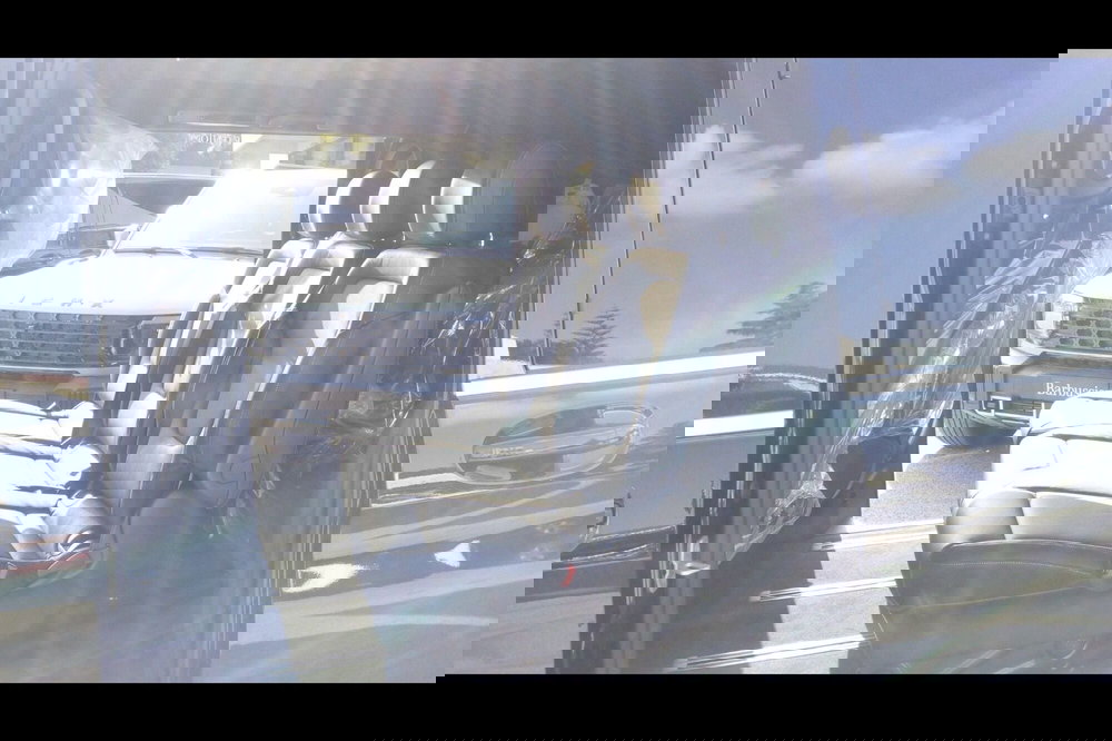 Mercedes-Benz Classe V nuova a Pescara (9)