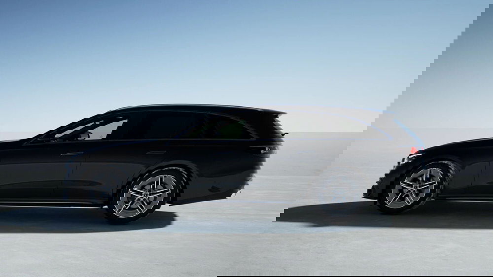 Mercedes-Benz Classe E Station Wagon nuova a Pescara (4)