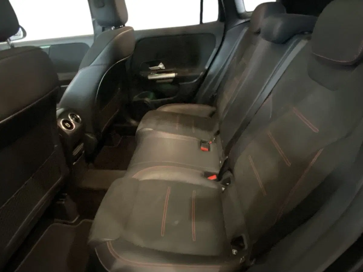 Mercedes-Benz GLA SUV usata a Napoli (15)
