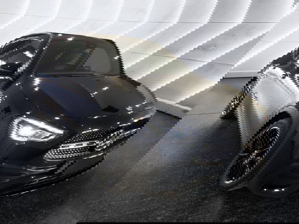 Mercedes-Benz GLA SUV usata a Napoli (3)