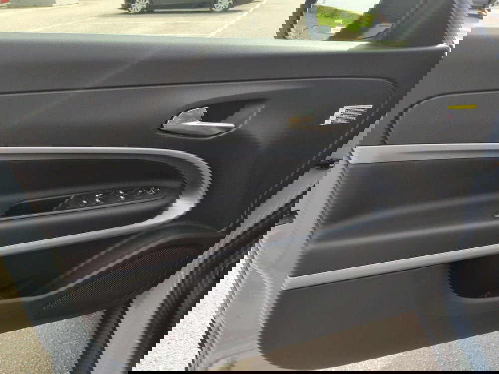 Jeep Avenger usata a Avellino (14)