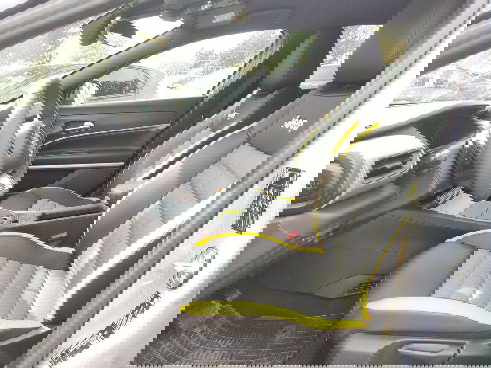 Jeep Avenger usata a Avellino (15)