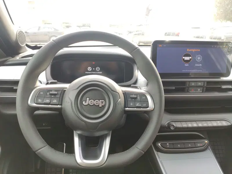 Jeep Avenger usata a Avellino (17)