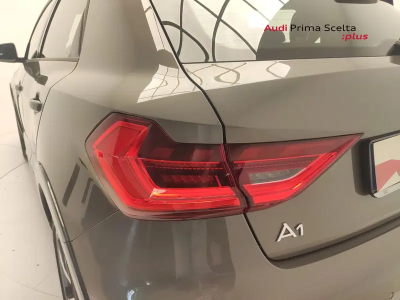 Audi A1 Sportback usata a Avellino (12)