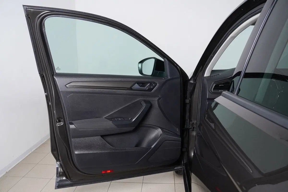 Volkswagen T-Roc usata a Perugia (14)