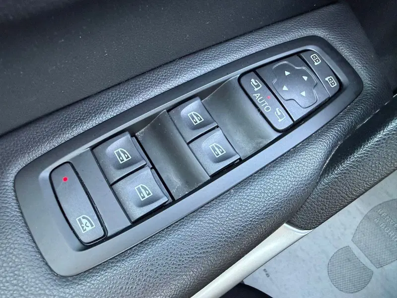 Renault Kadjar usata a Brescia (18)