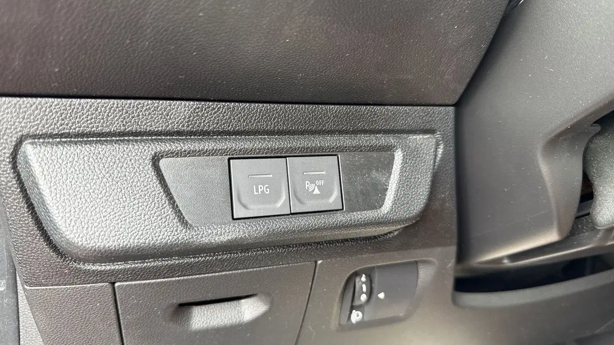Dacia Sandero usata a Treviso (14)