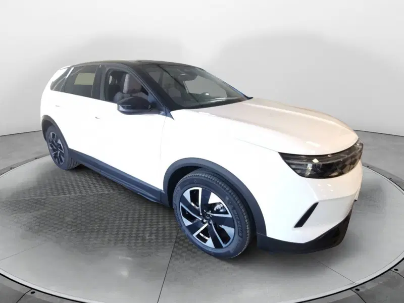 Opel Grandland nuova a Brindisi (3)