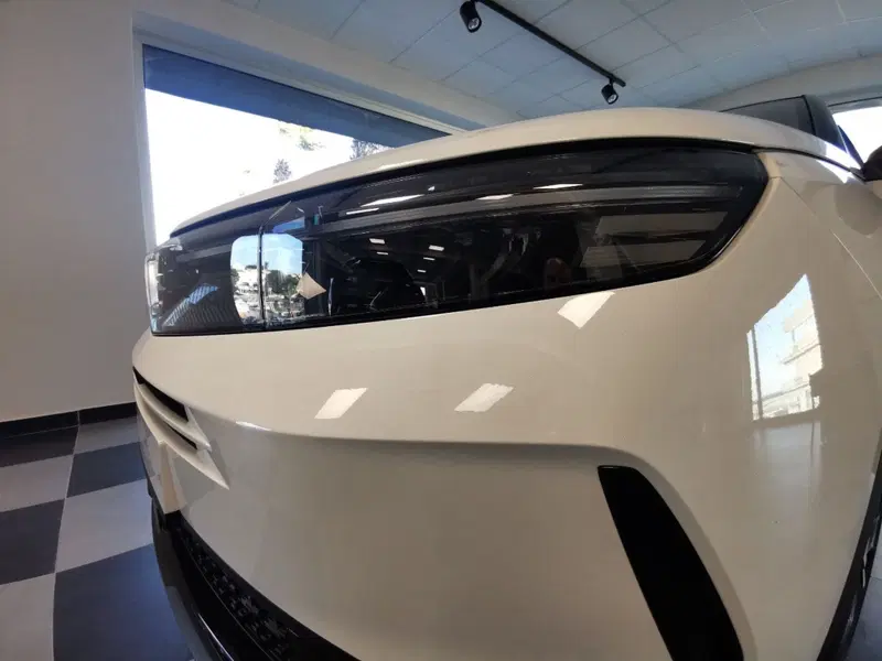 Opel Grandland nuova a Brindisi (8)
