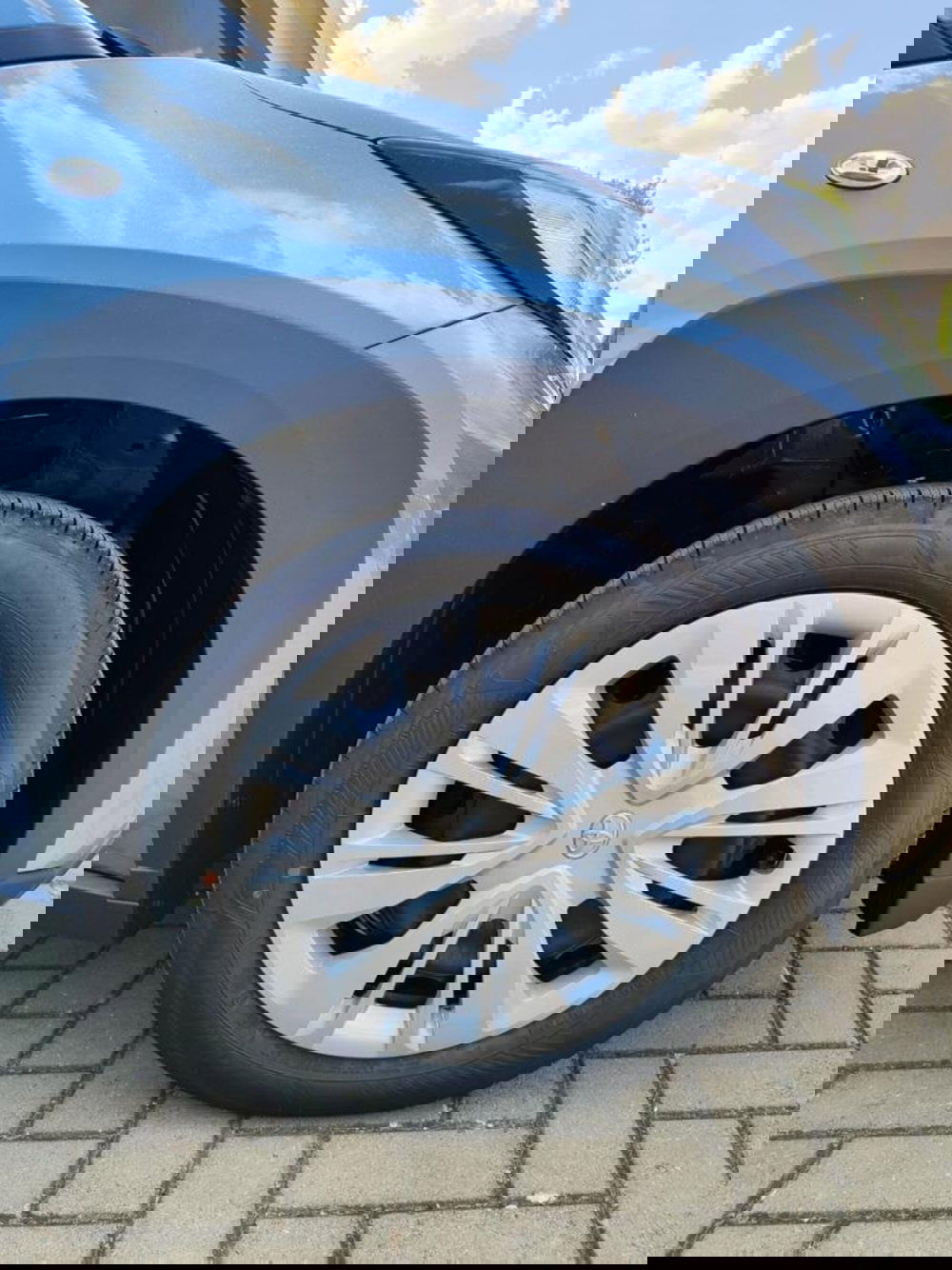 Toyota Aygo X nuova a Perugia (14)