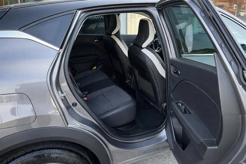 Renault Captur usata a Rimini (9)