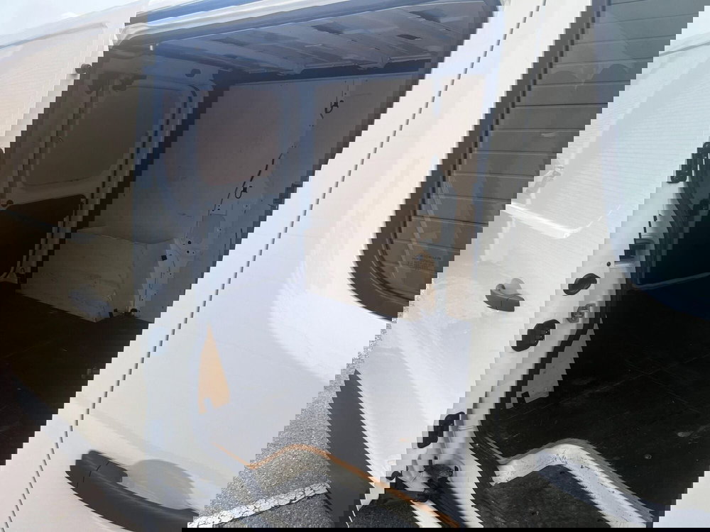 Renault Trafic Furgone usata a Rimini (10)