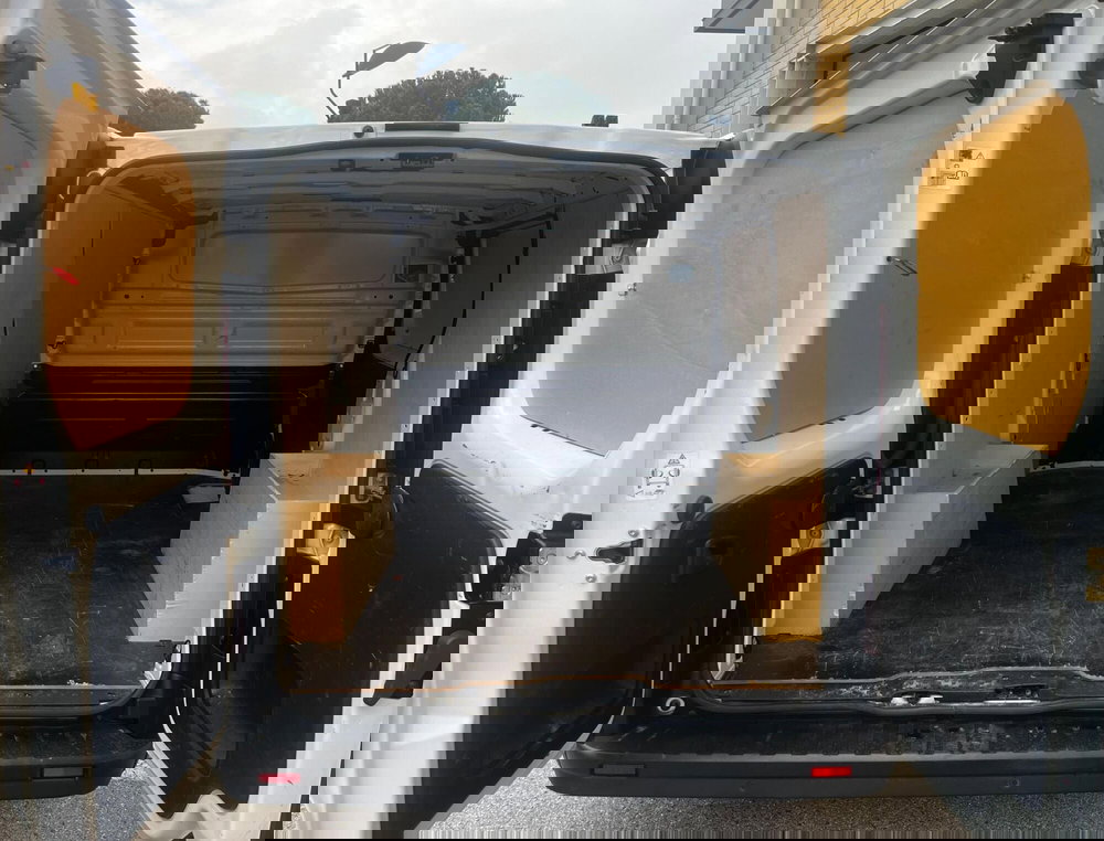 Renault Trafic Furgone usata a Rimini (11)