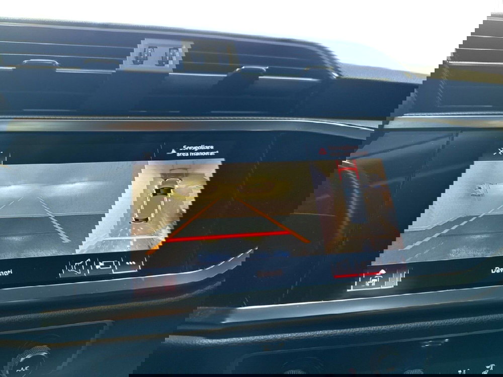 Audi Q3 Sportback usata a Napoli (14)