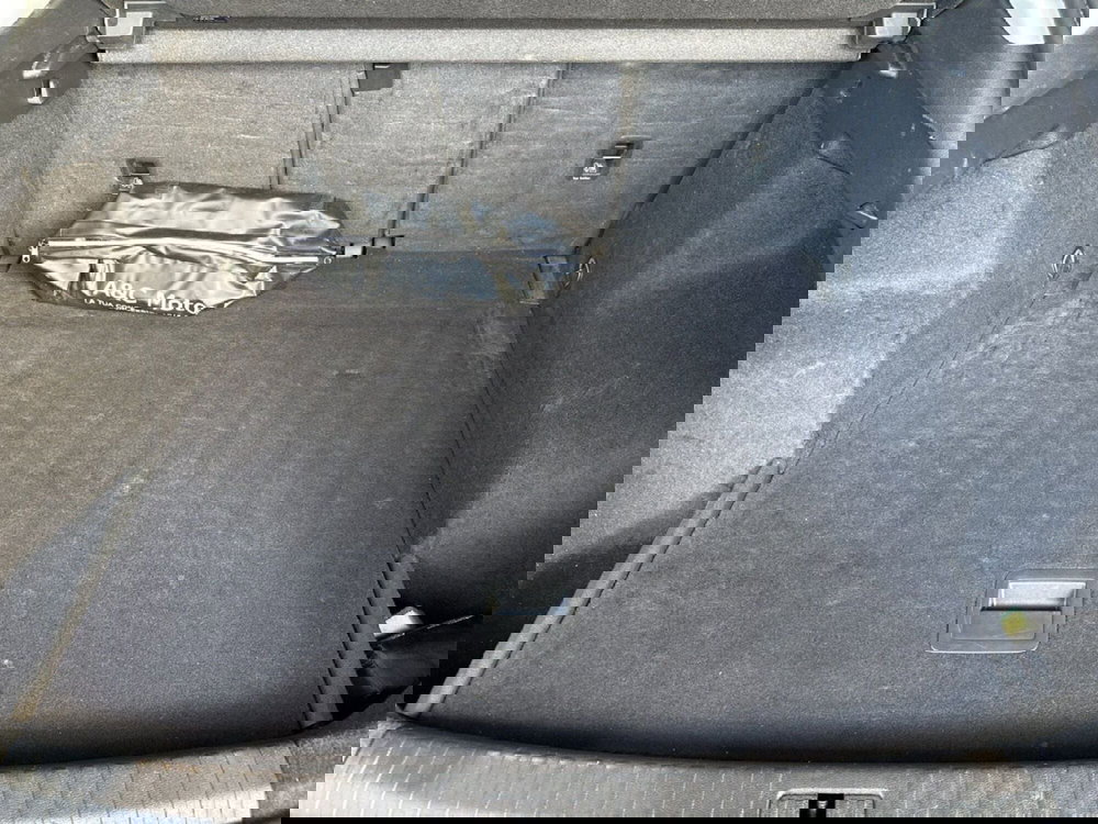 Audi Q3 Sportback usata a Napoli (16)