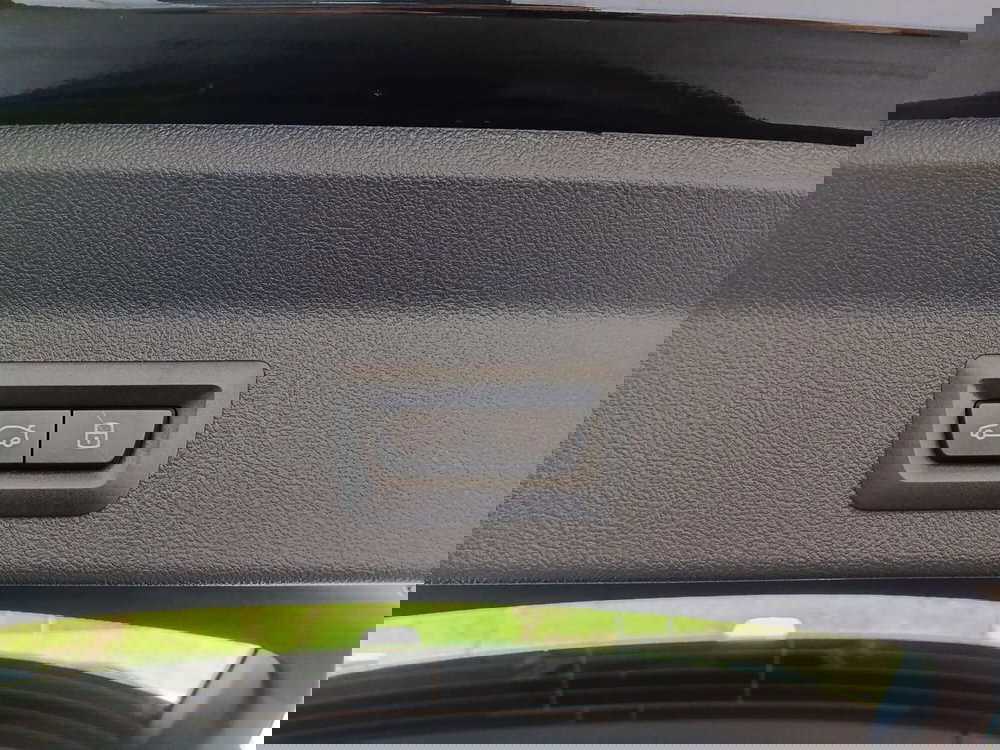 BMW X3 nuova a Asti (19)