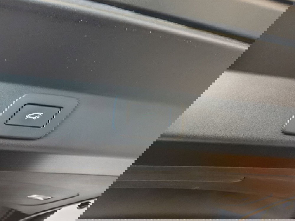 Land Rover Range Rover usata a Vercelli (10)