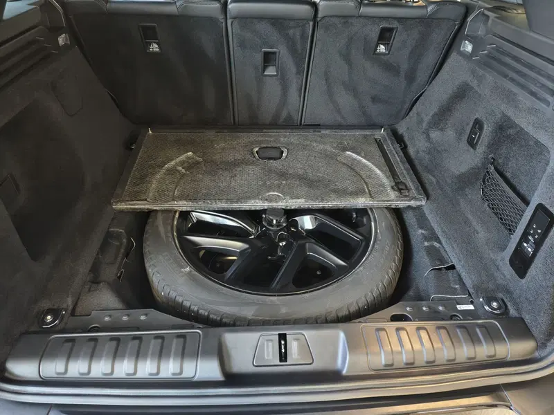 Land Rover Range Rover usata a Vercelli (9)