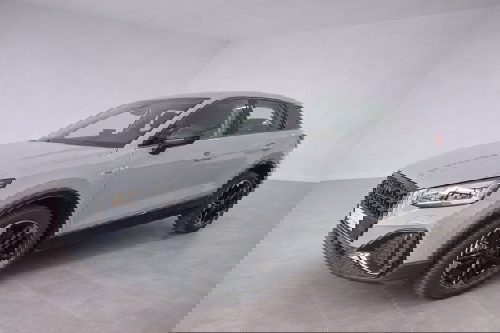 Audi Q2 nuova a Taranto