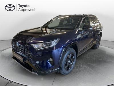 Toyota Rav4 HV (218CV) E-CVT 2WD Style del 2020 usata a Curno