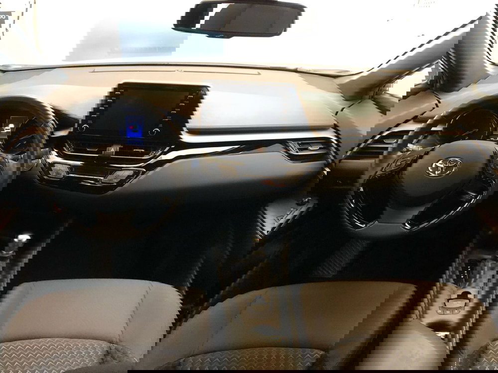 Toyota Toyota C-HR usata a Bergamo (8)