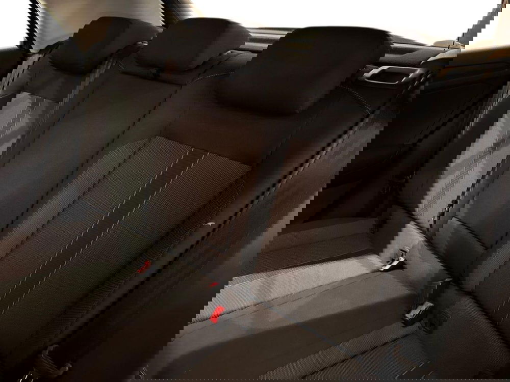 Volkswagen T-Roc usata a Prato (12)