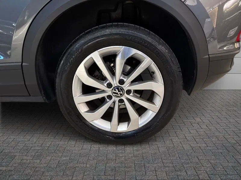 Volkswagen T-Roc usata a Prato (6)