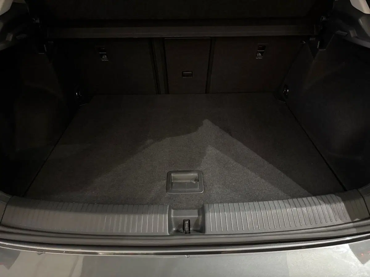 Volkswagen T-Roc usata a Prato (8)
