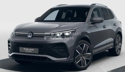 Volkswagen Tiguan 1.5 tsi ehybrid R-Line 204cv dsg nuova a Casatenovo