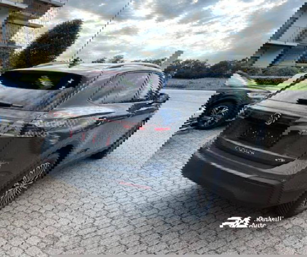 Volkswagen Tiguan nuova a Lecco (3)