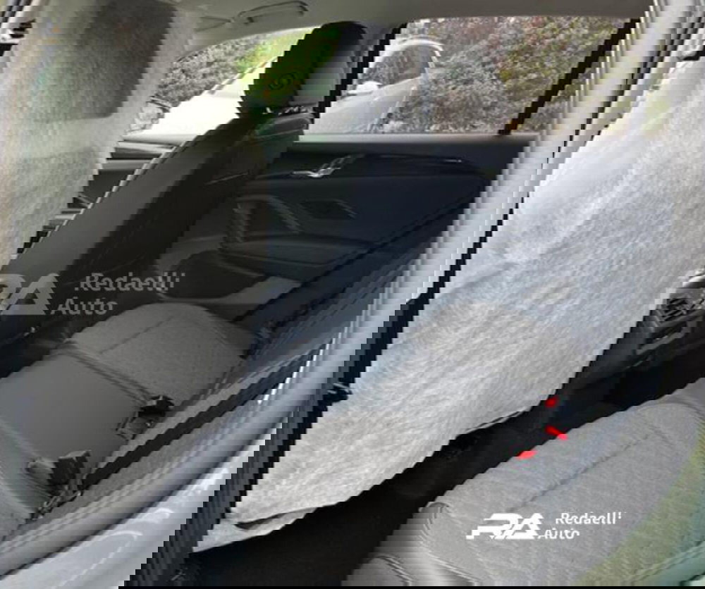 Volkswagen Tiguan nuova a Lecco (8)