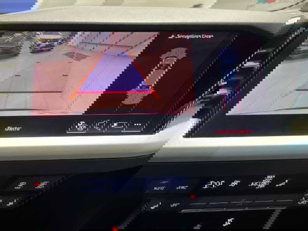 Audi Q4 Sportback usata a Pistoia (17)