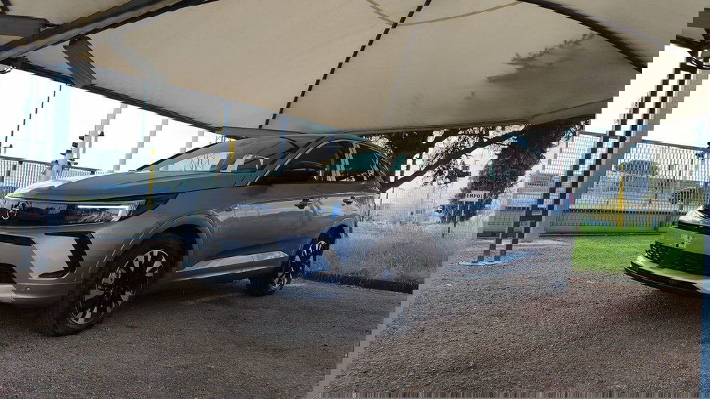 Opel Grandland nuova a Firenze