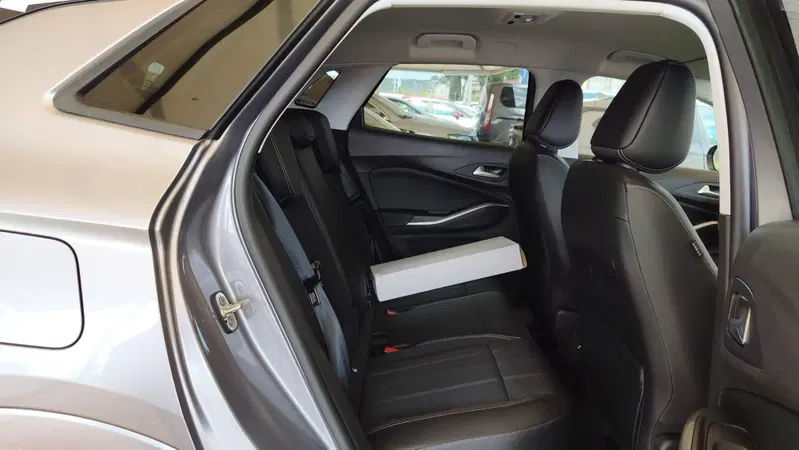 Opel Grandland nuova a Firenze (12)