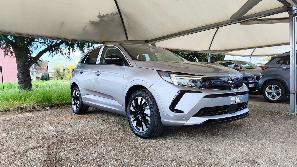 Opel Grandland nuova a Firenze (13)