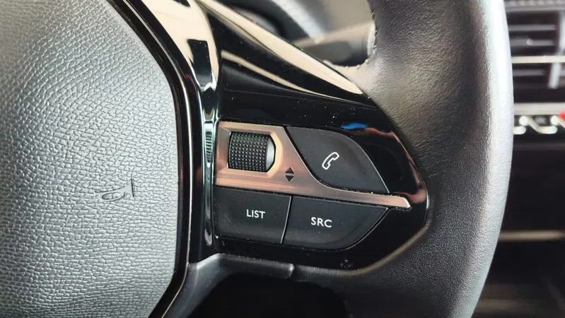 Peugeot 2008 usata a Firenze (17)