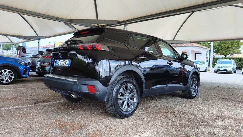 Peugeot 2008 usata a Firenze (9)