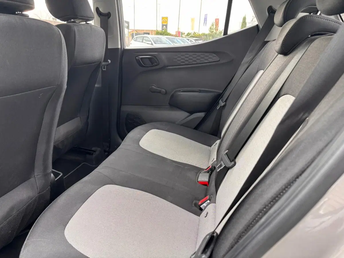 Hyundai i10 usata a Firenze (4)