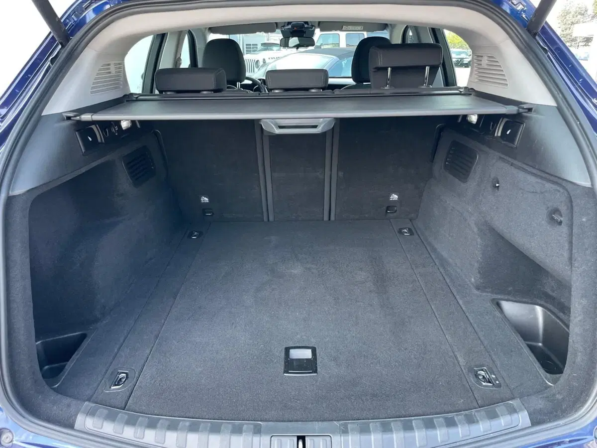 Alfa Romeo Stelvio usata a Ancona (18)