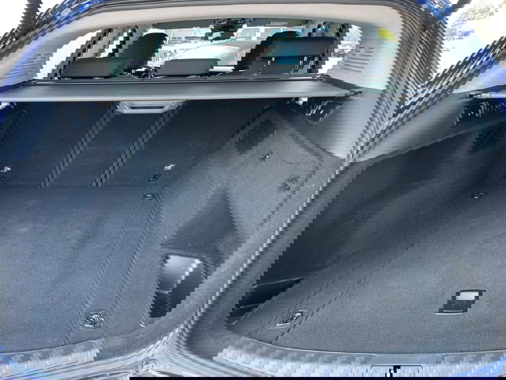 Alfa Romeo Stelvio usata a Ancona (18)