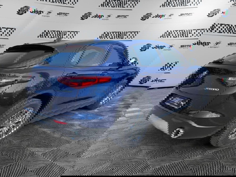 Alfa Romeo Stelvio usata a Ancona (5)