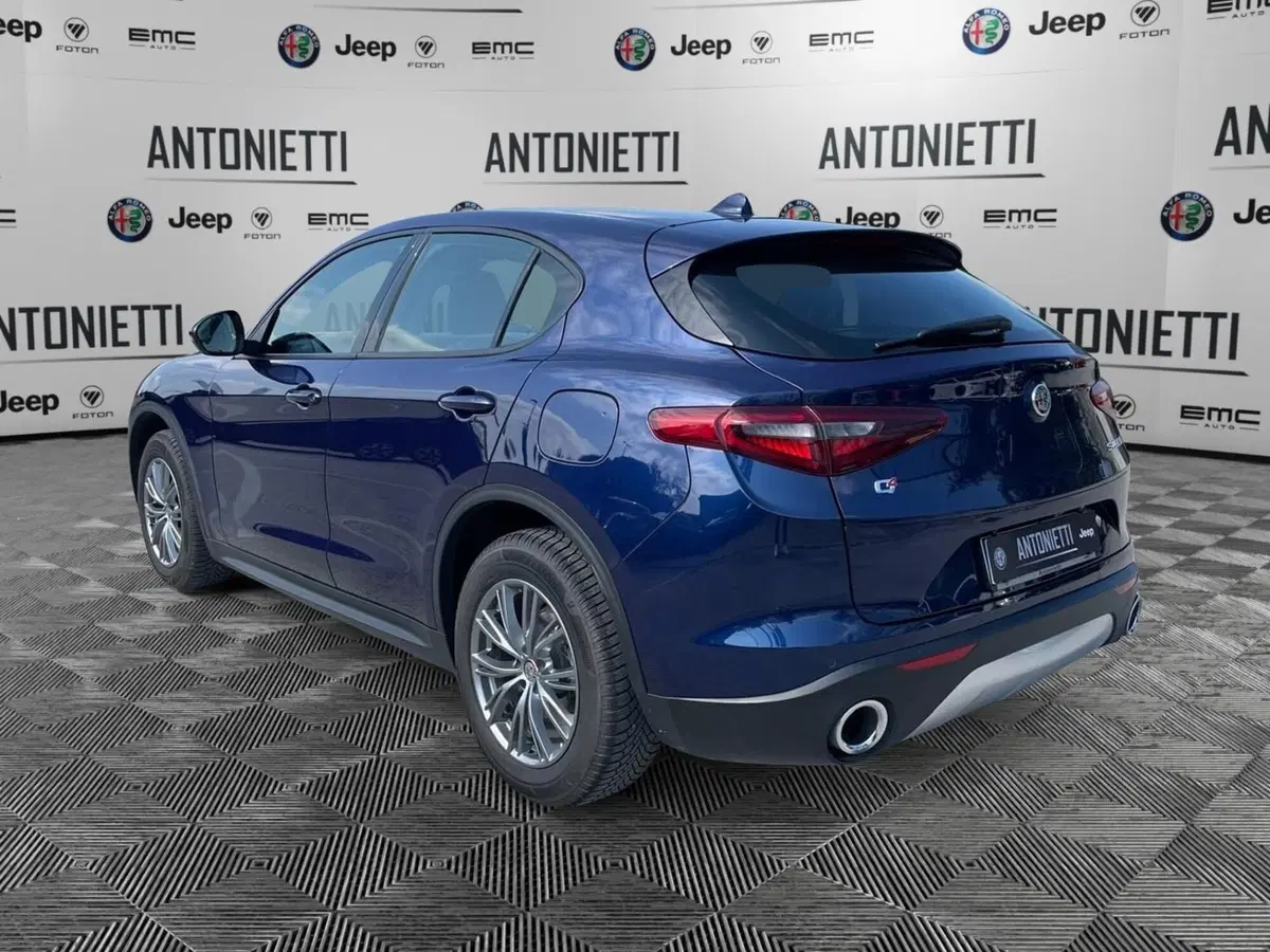 Alfa Romeo Stelvio usata a Ancona (7)
