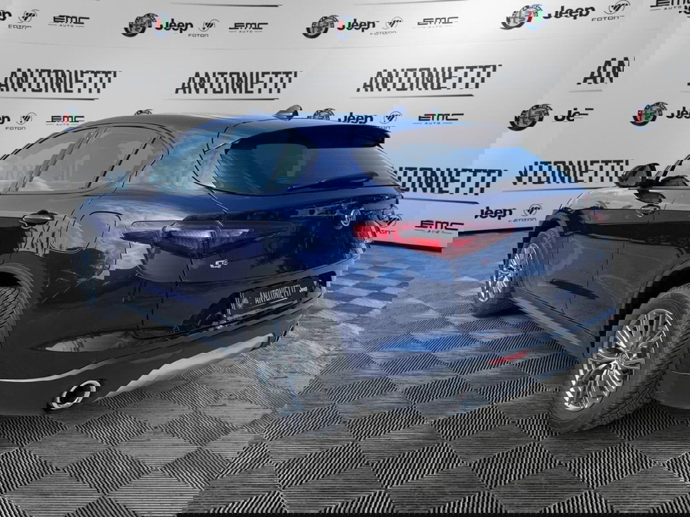 Alfa Romeo Stelvio usata a Ancona (7)