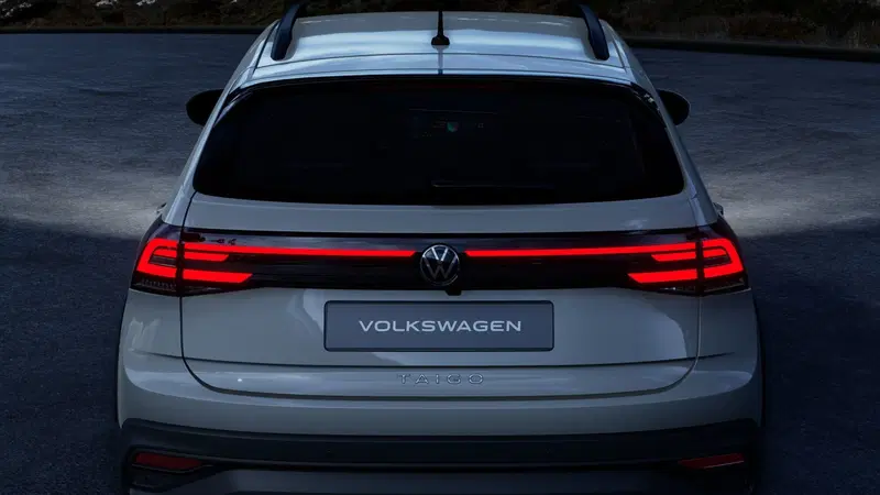 Volkswagen Taigo nuova a Catanzaro (14)
