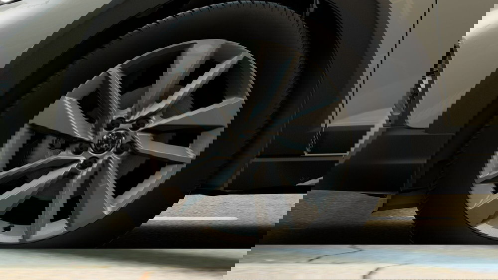 Volkswagen Taigo nuova a Catanzaro (7)